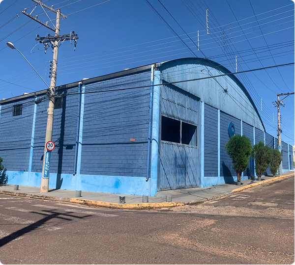 Fachada da fábrica Politupan em Tupã